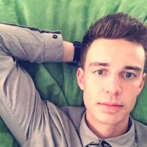 Meet your Posher, Cody